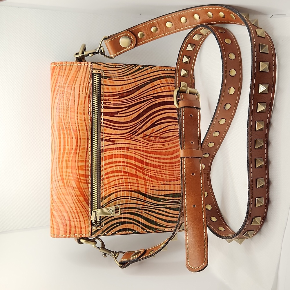 Patricia Nash Wavy Striped Hermosa Square Flap Small Crossbody P16964 - Picture 3 of 16